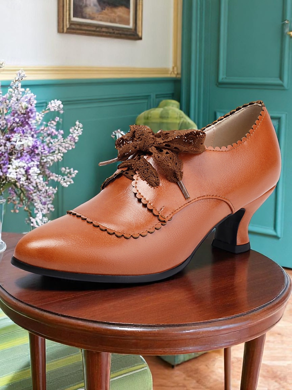 Chaussures Oxford victoriennes blanches à lacets et talon chaton pour femmes – Design festonné vintage des années 1920 avec nœud en dentelle pour des mariages élégants, des goûters et des looks d'inspiration rétro de 2025 ? $54.99 –P1