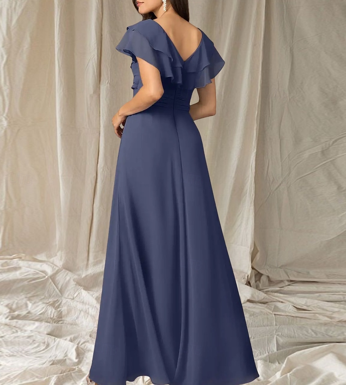 Robes de fête pour invité de mariage A-Line robe élégante longueur de sol à manches courtes décolletée en V en chiffon avec plis et volants de 2025 ? $169.99 –P2