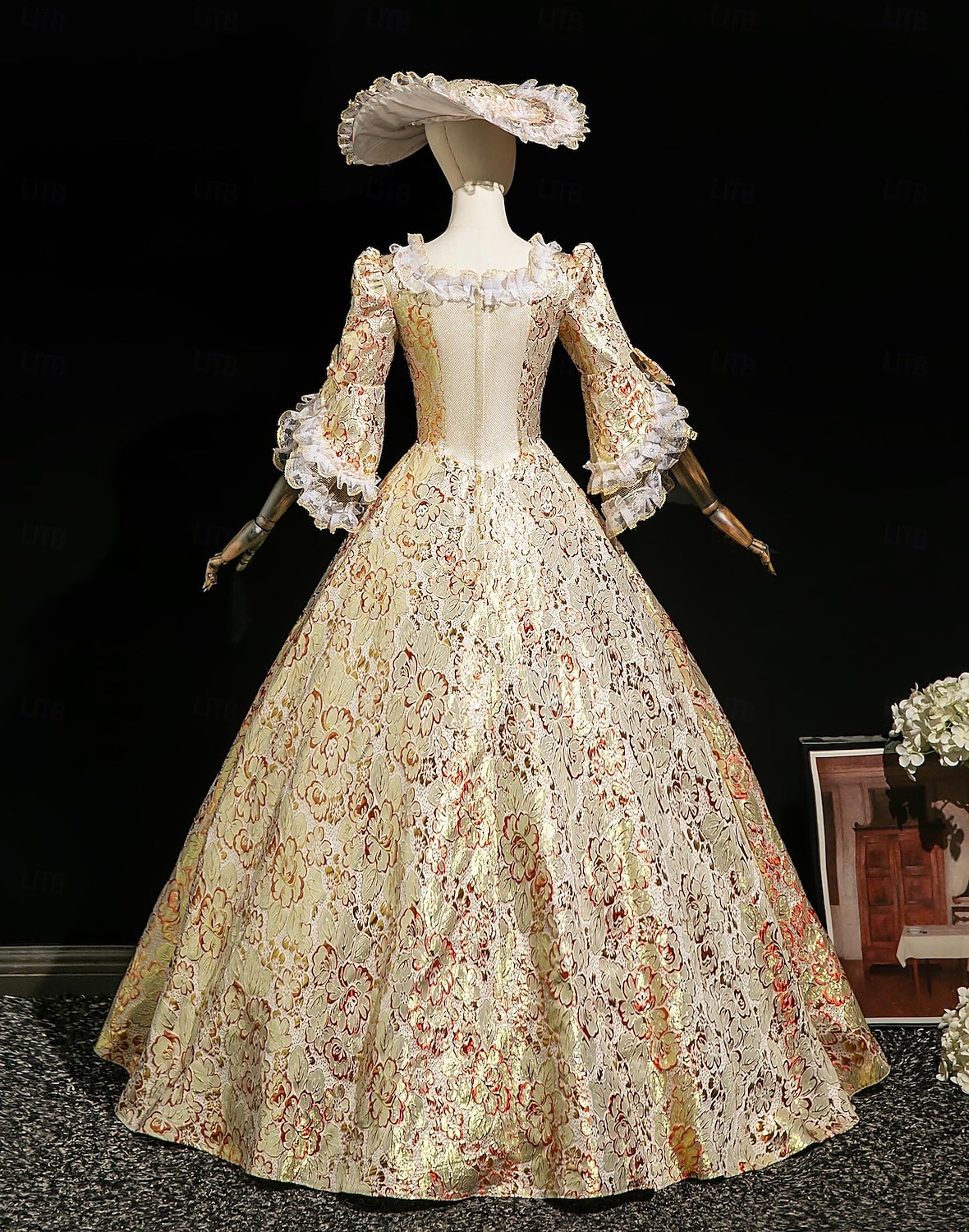 Vintage Rococò Rinascimento Maxi Vestito Normale A sbuffo Principessa Sposa Pieghettato Con Volant Principessa Girocollo Costume Per donna Halloween Carnevale Mascherata Performance Feste Halloween del 2026 a $139.99 –P4