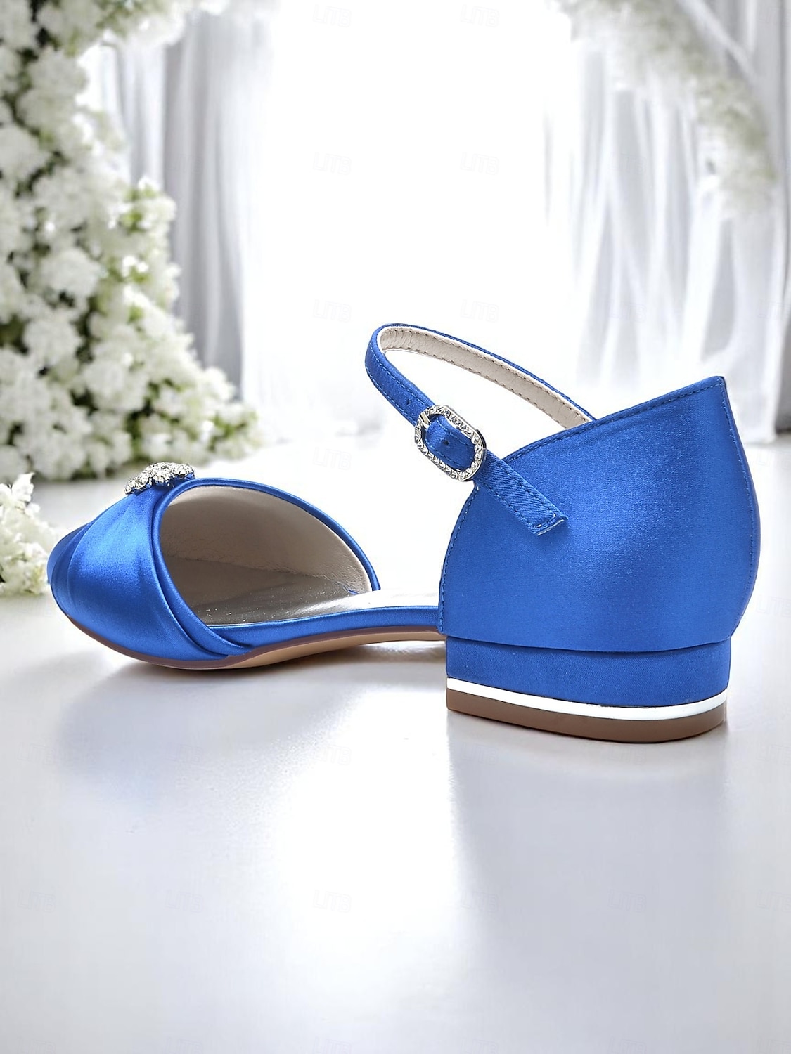 Женские свадебные туфли из серебристого атласа со стразами и ремешком на щиколотке, элегантные и удобные, идеально подходят для официальных свадеб 2026 - $64.99 –P6