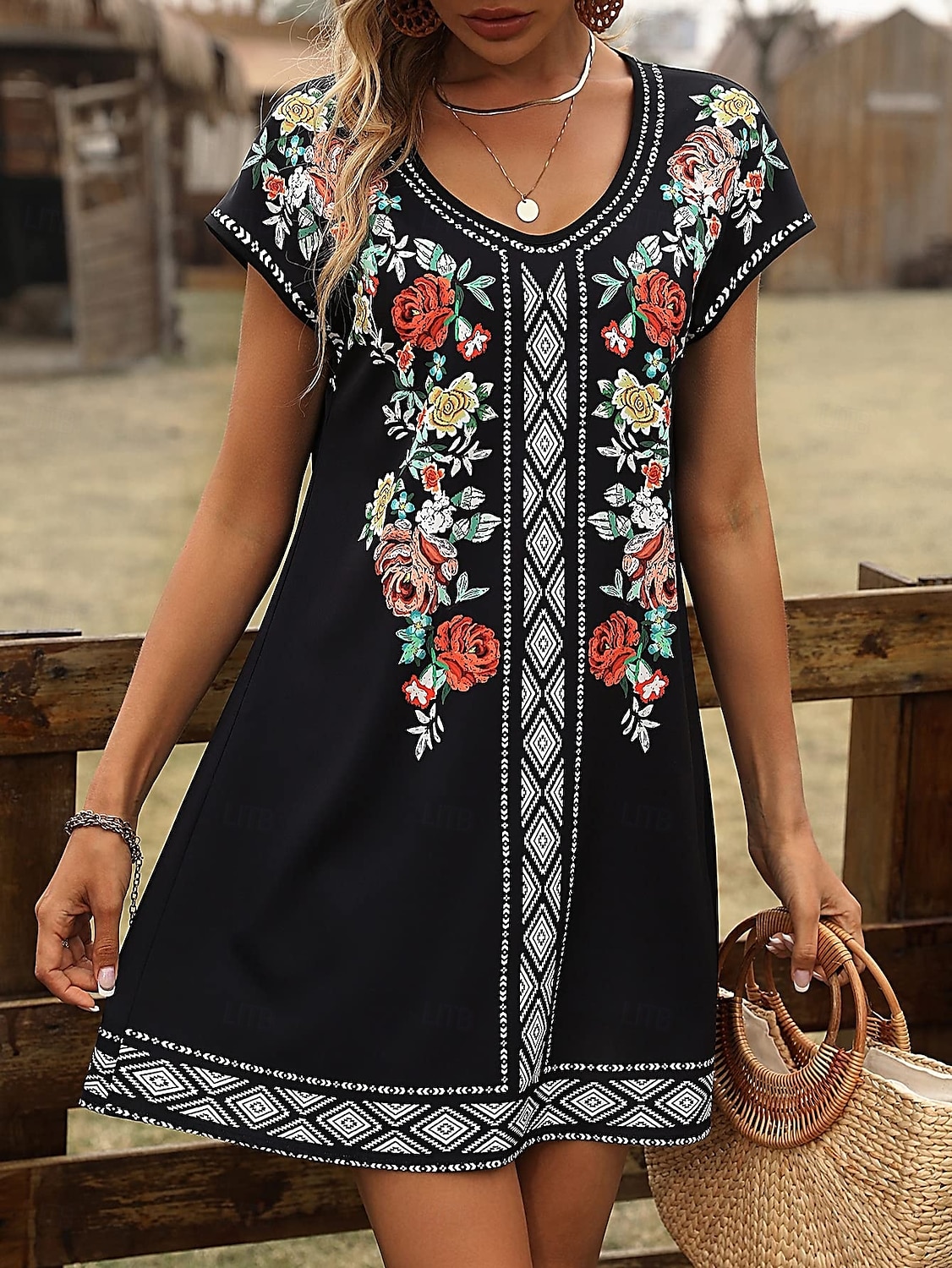 Pentru femei Rochie Mini Rochii Tricou Rochie de Vară Rochie de vară Vacanță Casual Boho Zilnic Ieșire Fit regulat Floral Grafic Manșon scurt În V Negru Roșu Vin Albastru piscină Maro Vară 2025 - $23.99 –P3