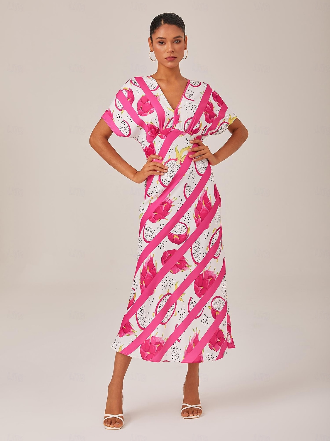 Femmes Féminin Robe Décontractée Robe Longue Maxi Robe Rose Claire Manche Courte Fruit Col en V Imprimé Été Col en V Vacances XS S M de 2025 ? $71.99 –P1