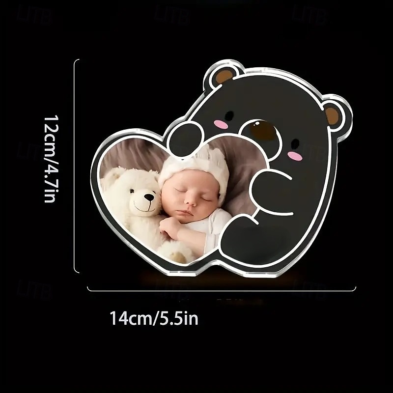 Personalisiertes Foto-Bär-Herz-Plakette aus Acryl als Andenken, süßes Schreibtisch-Ornament mit individuellem Babyfoto für Geburtstag, Weihnachten, Muttertag, stilvolles Geschenk für Familie und 2025 - $13.49 –P3