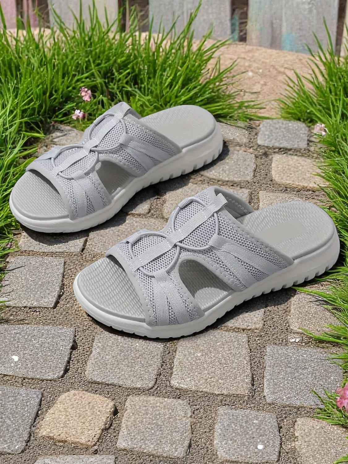 Flyknit sportsandalen voor dames – lichtgewicht grijze mesh slippers, flexibele zool, perfect voor tuinieren en dagelijkse wandelingen 2026 - $26.99 –P1