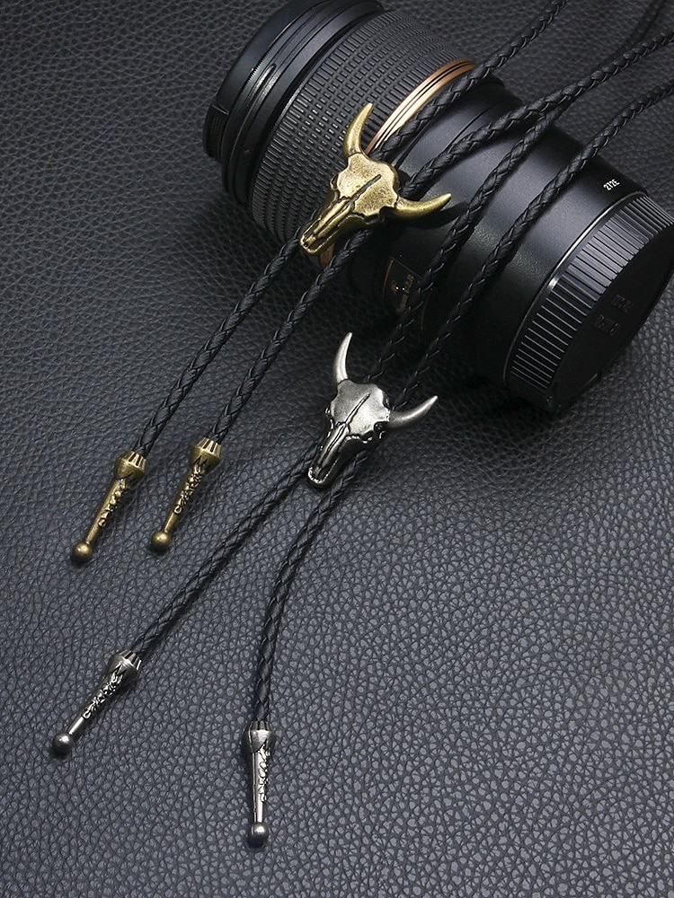 Miesten häränpään muotoinen bolo-kaulakoru – lännentyylinen lehmänkallo-riipus punotulla nahkanauhalla, vintage-cowboy-tyylinen asuste country-konsertteihin, rodeoihin ja jokapäiväiseen käyttöön 2026 - $9.99 –P5