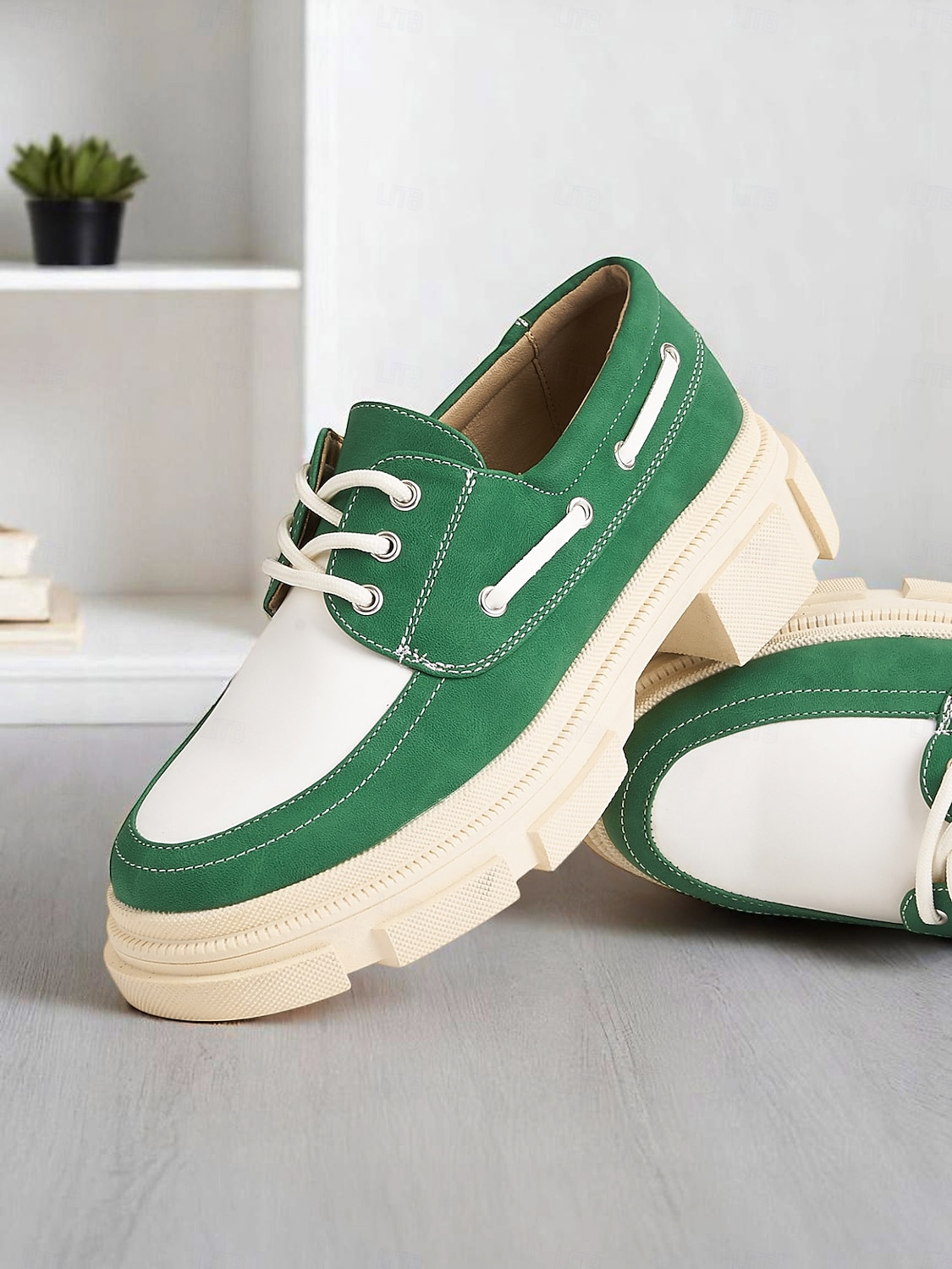 Chaussures à plateforme style Oxford pour femmes - Bloc de couleurs vert et blanc tendance avec semelle épaisse, idéales pour les déplacements quotidiens et les journées de bureau décontractées de 2025 ? $42.99 –P3