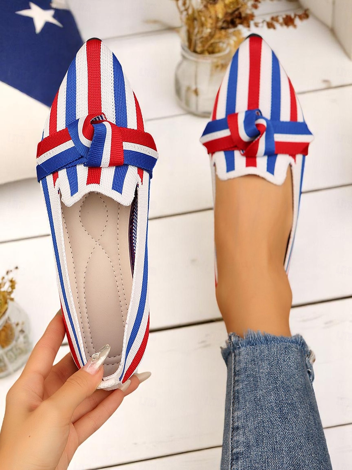 scarpe basse in maglia patriottiche da donna – scarpe basse a punta con fiocco per il giorno dell'indipendenza, picnic estivi e abbigliamento casual del 2025 a $19.99 –P1