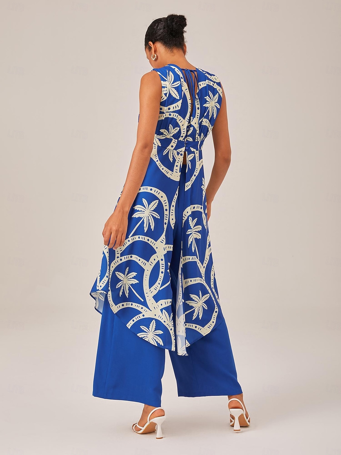 Geometric Print High Slit Beach Long Top 2025 - $61.99 –P8
