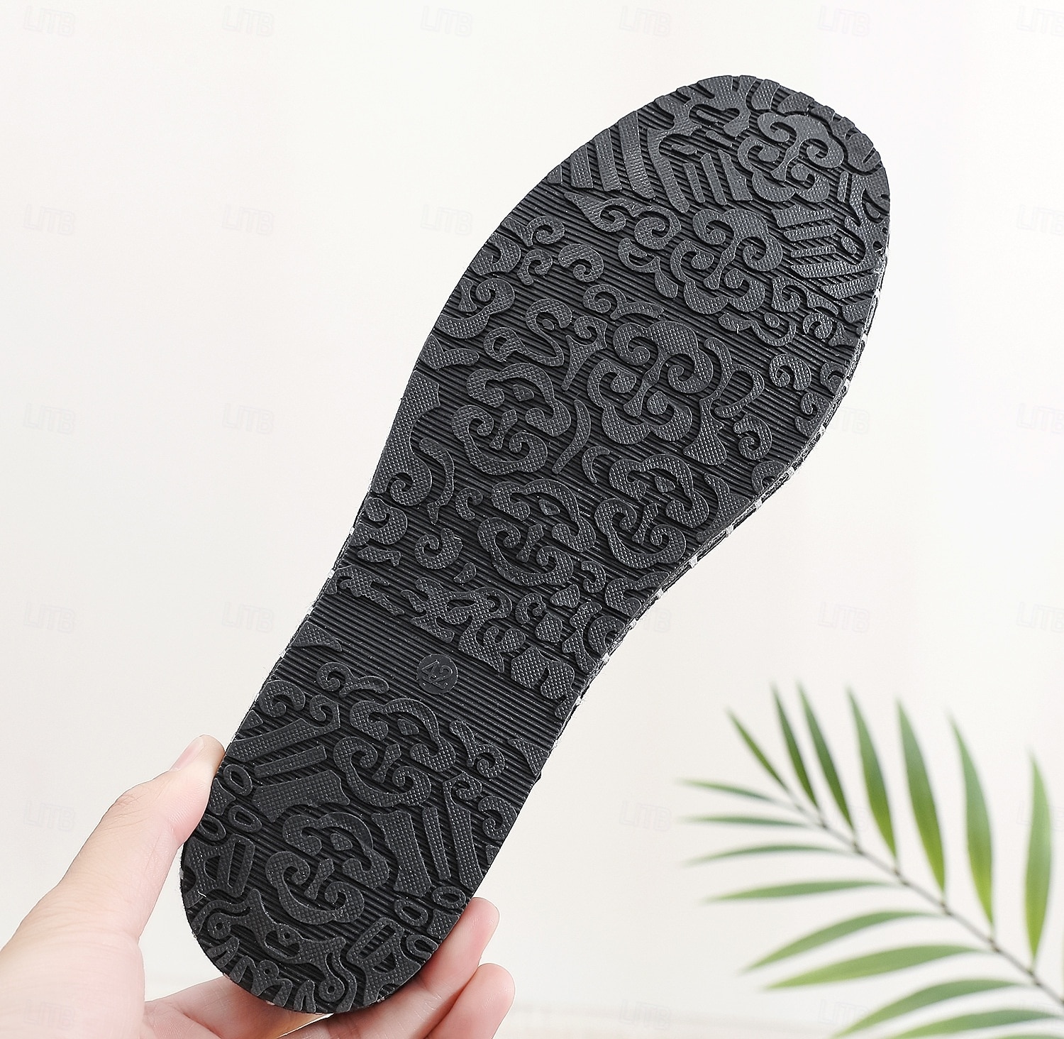 Pánské bílé espadrilky nazouvací boty s uměleckou výšivkou - stylová obuv s jedinečným tygřím designem 2025 - $42.99 –P11