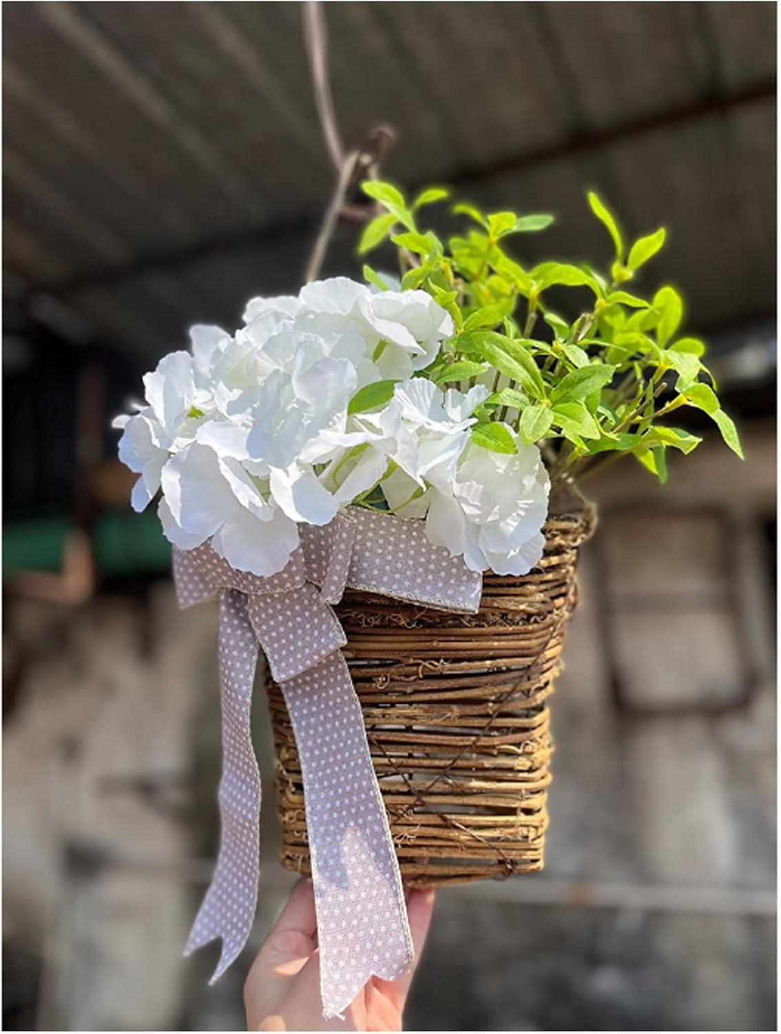 Cream Hydrangea Door Hanger Basket Wreath Spring Wreath Floral Artificial Hydrangea and Vine Basket Door Hanging Decoration with Rustic Twigs for Front Door, Porch, Living Room, Cafe 2025 - $25.99 –P5