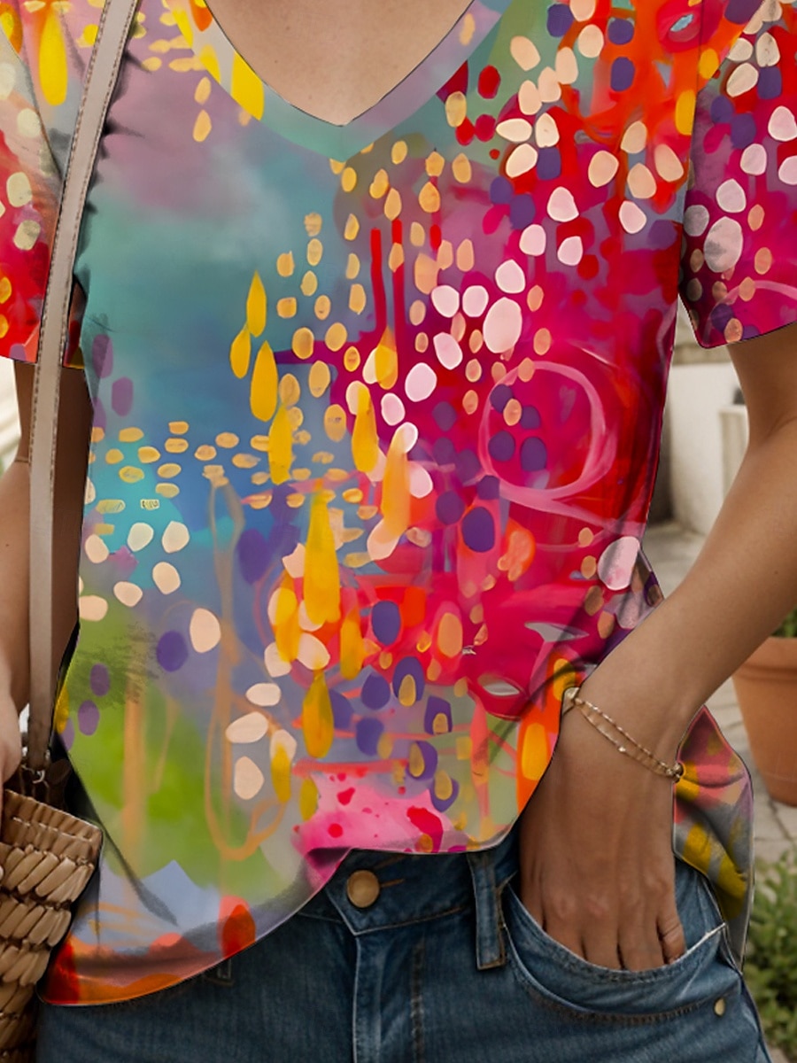 Femmes T-shirt A Ombre Fleuri Graphique ancien Élégant Classique Manche Courte Col en V Hauts Réguliers Quotidien Imprimé Rouge Bleu Vert Été Printemps de 2025 ? $19.99 –P3