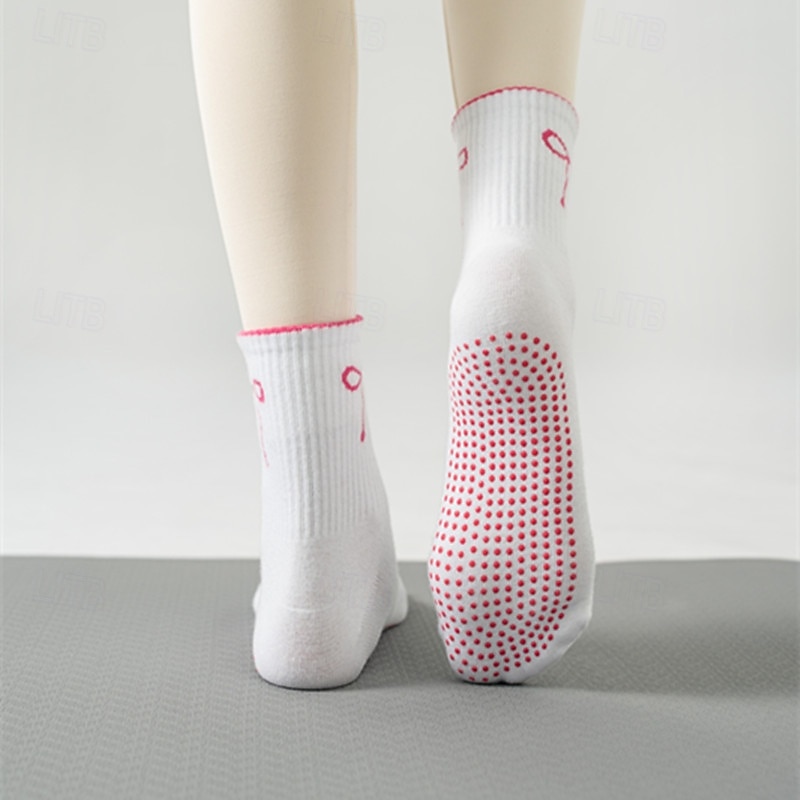 3 paria pitäviä pilates-sukkia naisille, liukumattomat jooga-urheilusukat, pitkät puuvillaiset liukumattomat sukat silikonipisteillä, hengittävät hiljaiset barre-sukat sisätiloissa käytettäväksi 2026 - $12.49 –P6