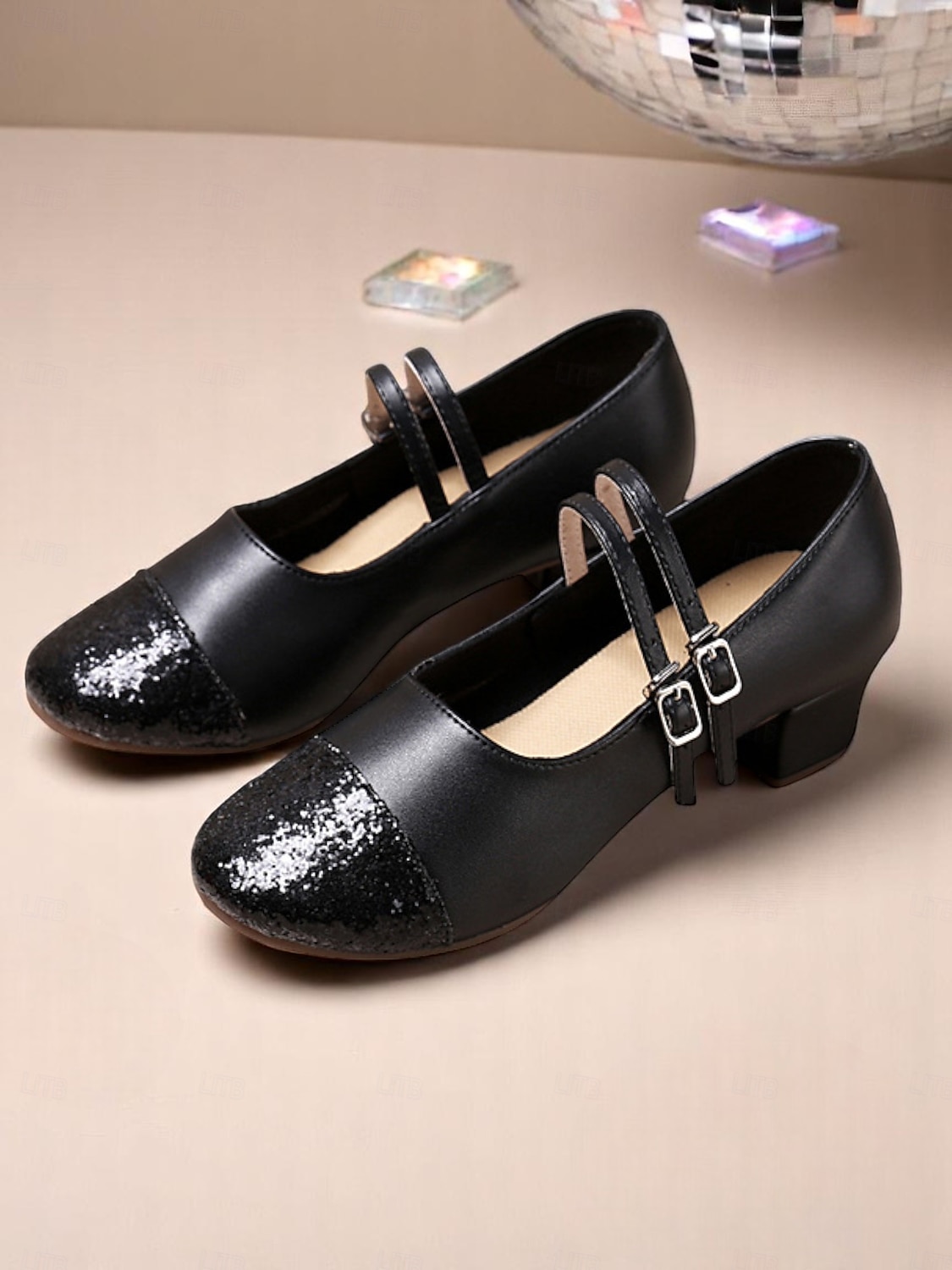 Damen-Tanzschuhe mit goldener Glitzerspitze und Doppelriemen – professionelle Standard-Latein-Tanzschuhe mit niedrigem Absatz für Auftritte und Tanzkurse 2025 - $32.99 –P5