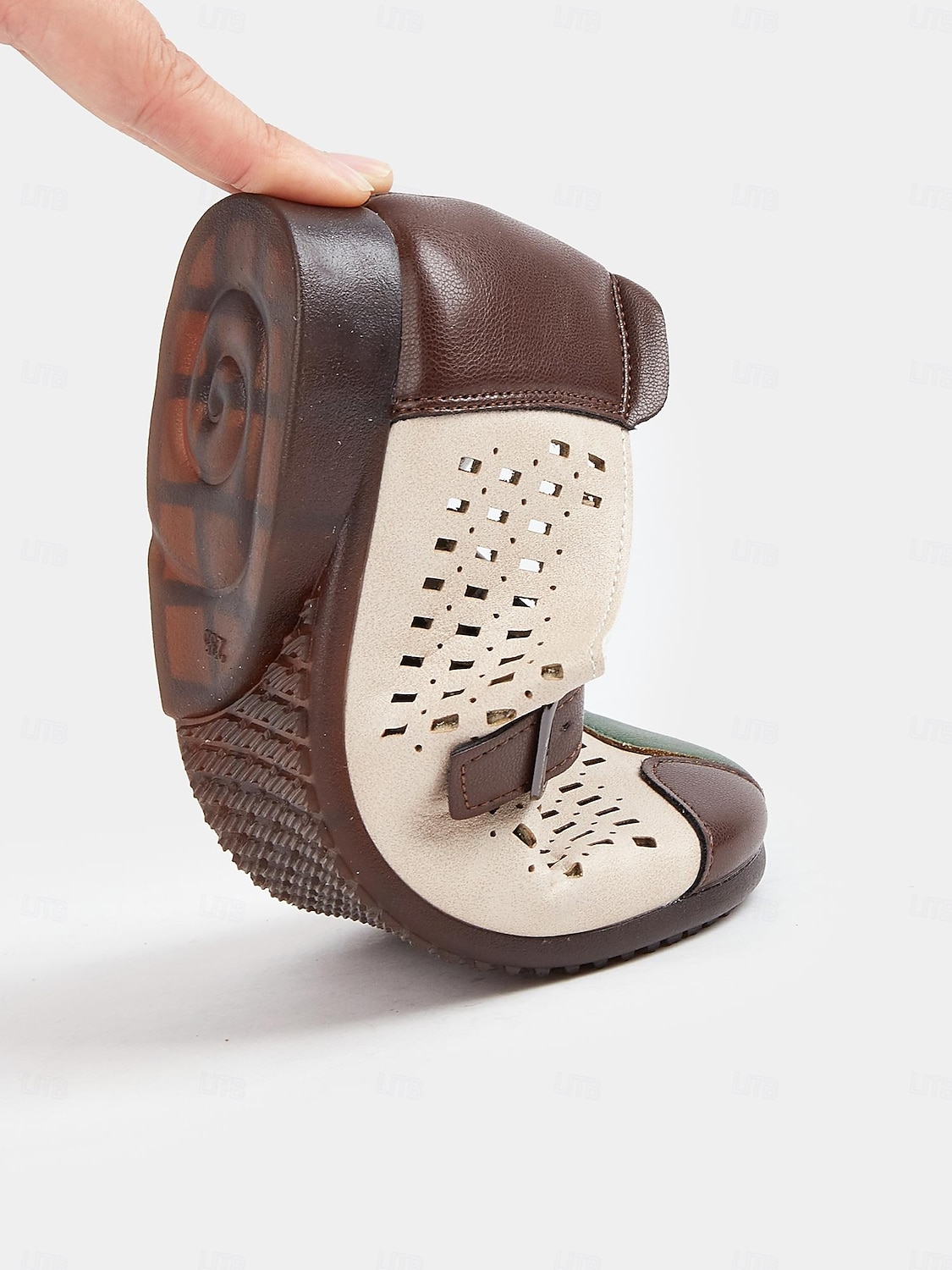 Dámské volnočasové boty širokého střihu z umělé kůže – pohodlné barefoot boty v barevných blokech, prodyšné výřezy, nastavitelný pásek s přezkou, ideální na procházky po zahradě, víkendové výlety i každodenní nošení 2025 - $24.99 –P4