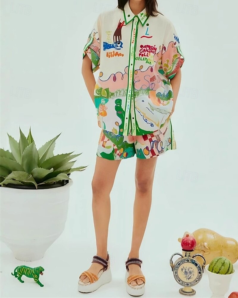 Femmes Mode Streetwear Chemises en coton et lin Ensembles en coton et lin Ensembles de Shorts Manche Courte Col de chemise Graffiti Imprimé Tenue quotidienne Date Vert Été Coupe régulière de 2025 ? $29.99 –P1