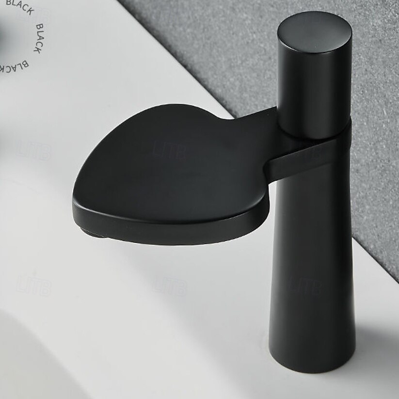 Robinet de lavabo - Cascade Électroplaqué Ensemble central Poignée unique à un trouBath Taps de 2025 ? $133.23 –P7