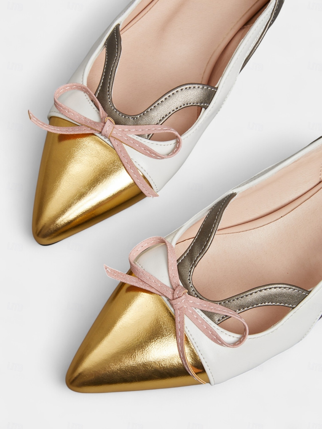 Ballerines vintage à bout pointu pour femme des années 1950 – bout renforcé doré métallisé, détail nœud rose, design découpé élégant, ballerines rétro chic pour le bureau et les fêtes de 2025 ? $42.99 –P2