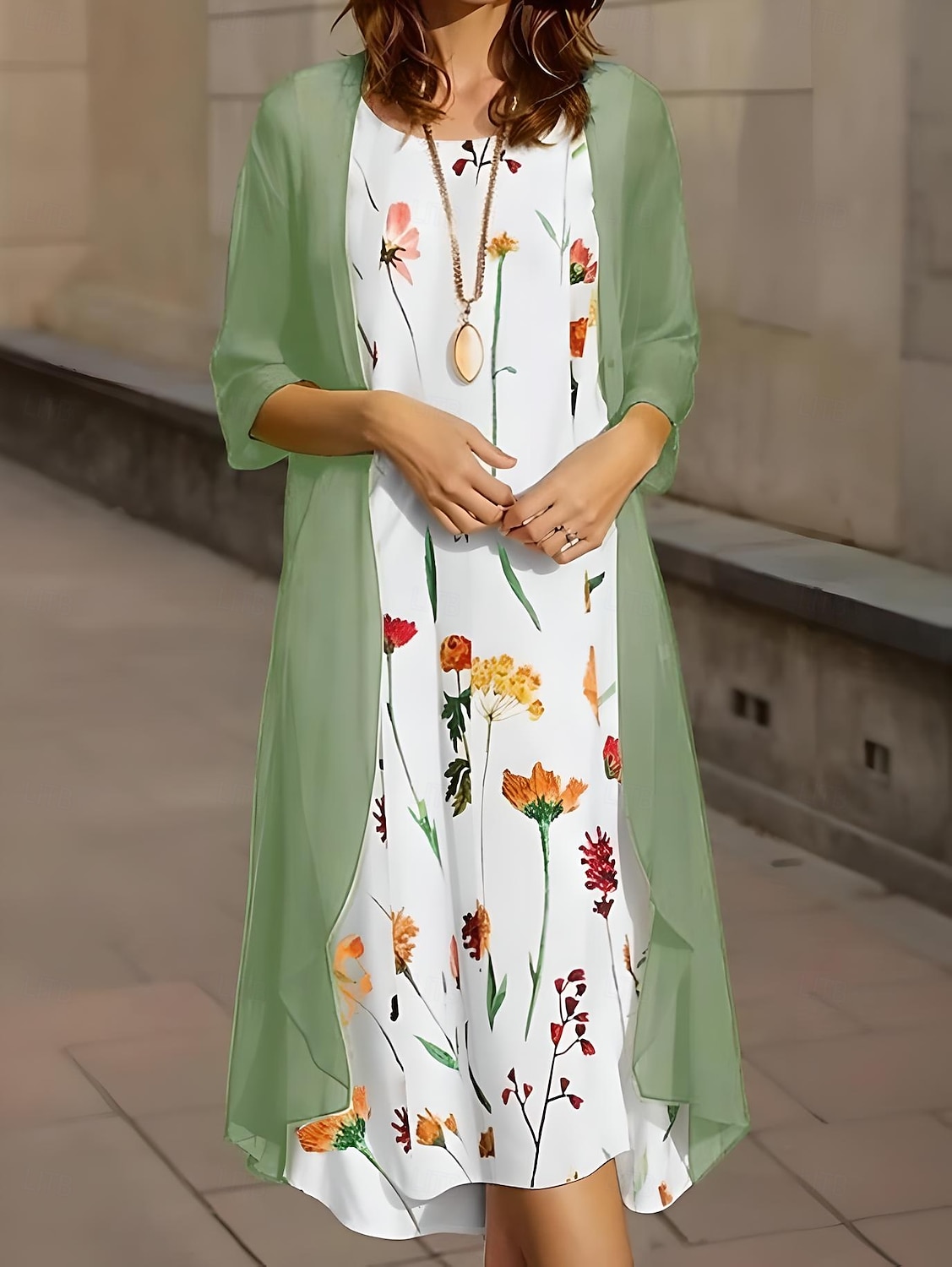 Femmes Robe Ensemble Robe d'été Occasionnel Formel Fleuri Graphique Imprimé Robe Midi Manche 3/4 Col ras du cou Formel Extérieur Vert Claire Bleu Vert Été Printemps Coupe régulière de 2025 ? $36.99 –P1