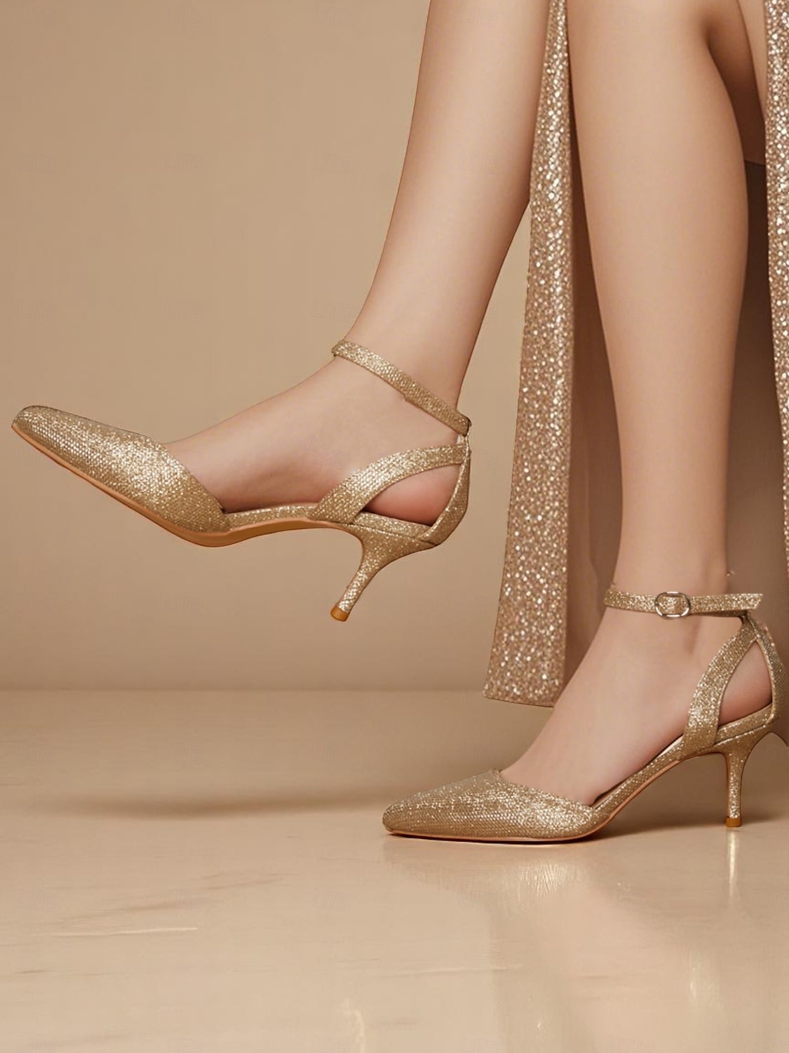 Chaussures à talons et bride cheville pailletées dorées pour femmes, chaussures habillées à bout pointu pour cocktails et événements formels de 2025 ? $54.99 –P3