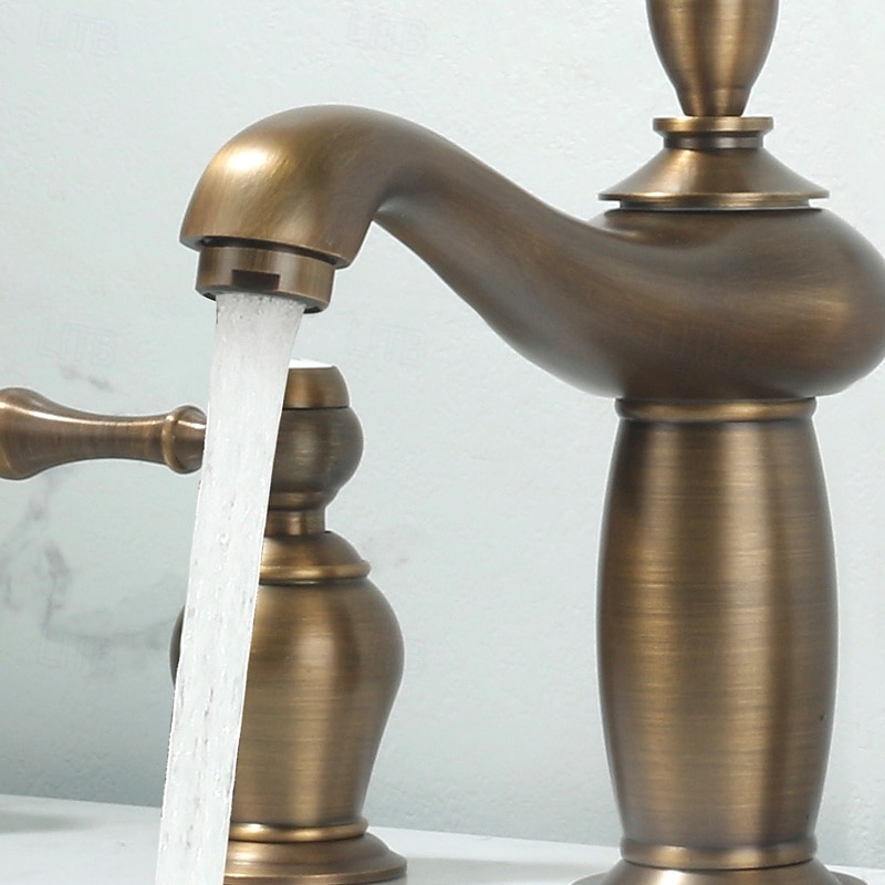 Rubinetto per lavabo - Classico / Ampia diffusione Ottone Antico / Nichel spazzolato Rubinetto a tre fori Due maniglie tre foriBath Taps del 2025 a $315.89 –P5
