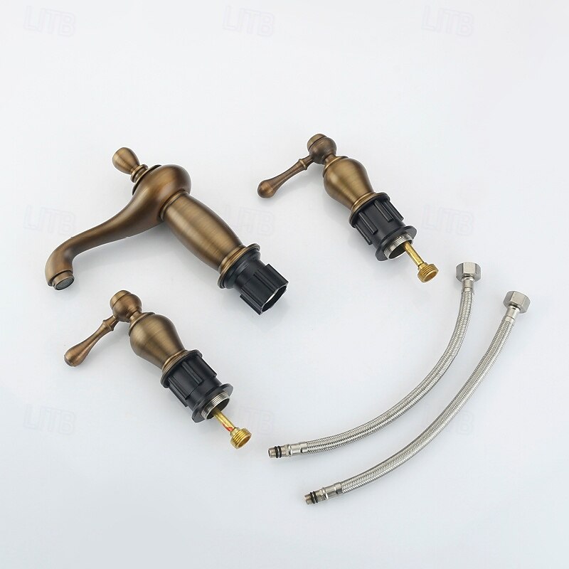 Rubinetto per lavabo - Classico / Ampia diffusione Ottone Antico / Nichel spazzolato Rubinetto a tre fori Due maniglie tre foriBath Taps del 2025 a $315.89 –P7