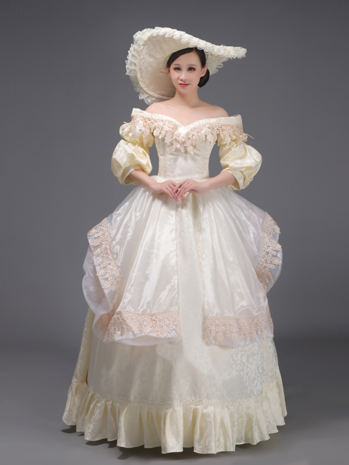 ancien Rococo Renaissance Maxi Robe Normal Juliette Princesse Mariée Plissé Volanté Princesse Col rond Déguisement Femmes Halloween Carnaval Mascarade Performance Soirée Halloween Adultes Toutes de 2025 ? $204.69 –P1