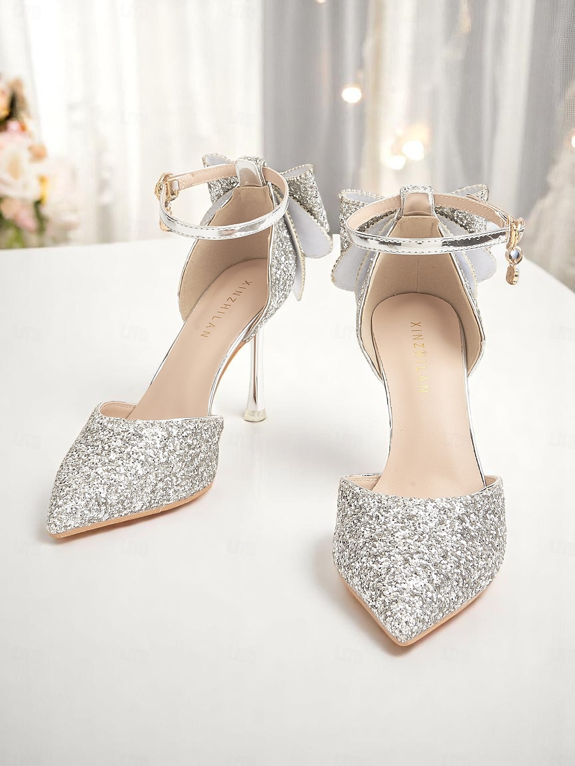 Scarpe da sposa con tacco a spillo e cinturino alla caviglia, con punta affilata e glitter argento, per spose ed eleganti occasioni nuziali del 2025 a $46.99 –P6