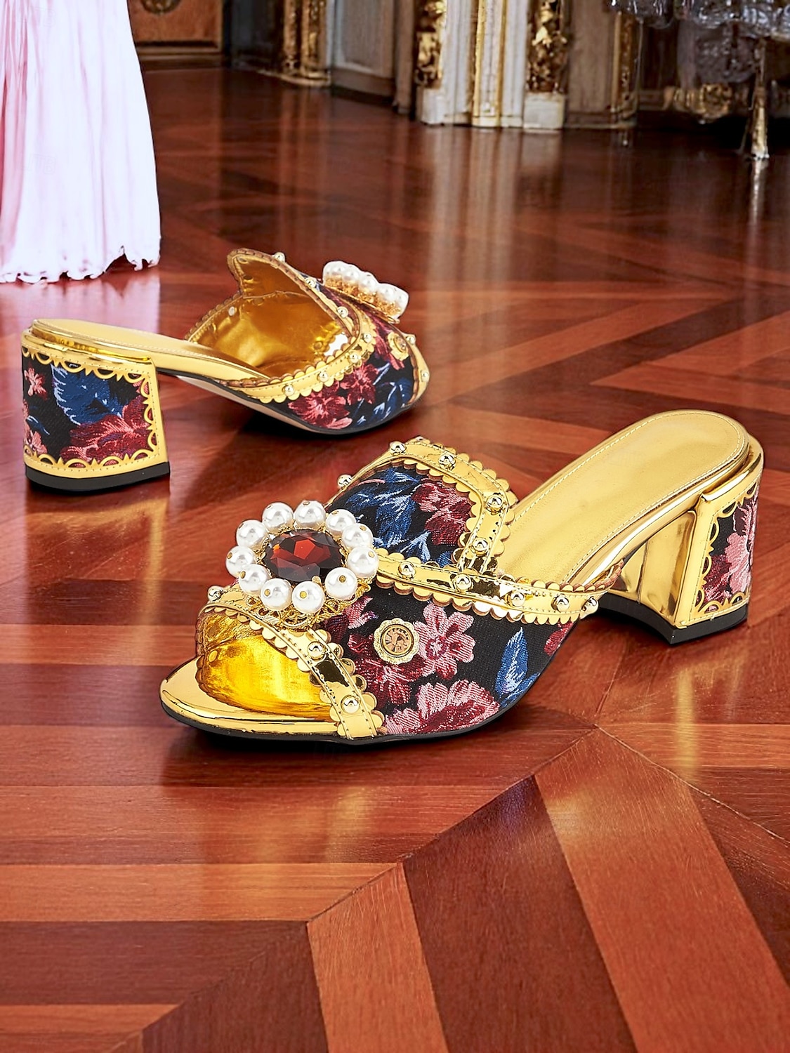 damesko med barokke, blomsterdekorerte hæler og perler, slip-on-sko fra 1920-tallet til fester og spesielle anledninger 2025 - $99.99 –P1