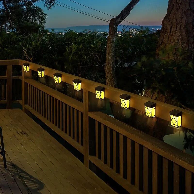 2/4 pezzi di luce solare per recinzione esterna impermeabile, luce solare da parete, 2 modalità di illuminazione per terrazza, parete, patio, recinzione, paesaggio, decorazione del 2025 a $48.99 –P4