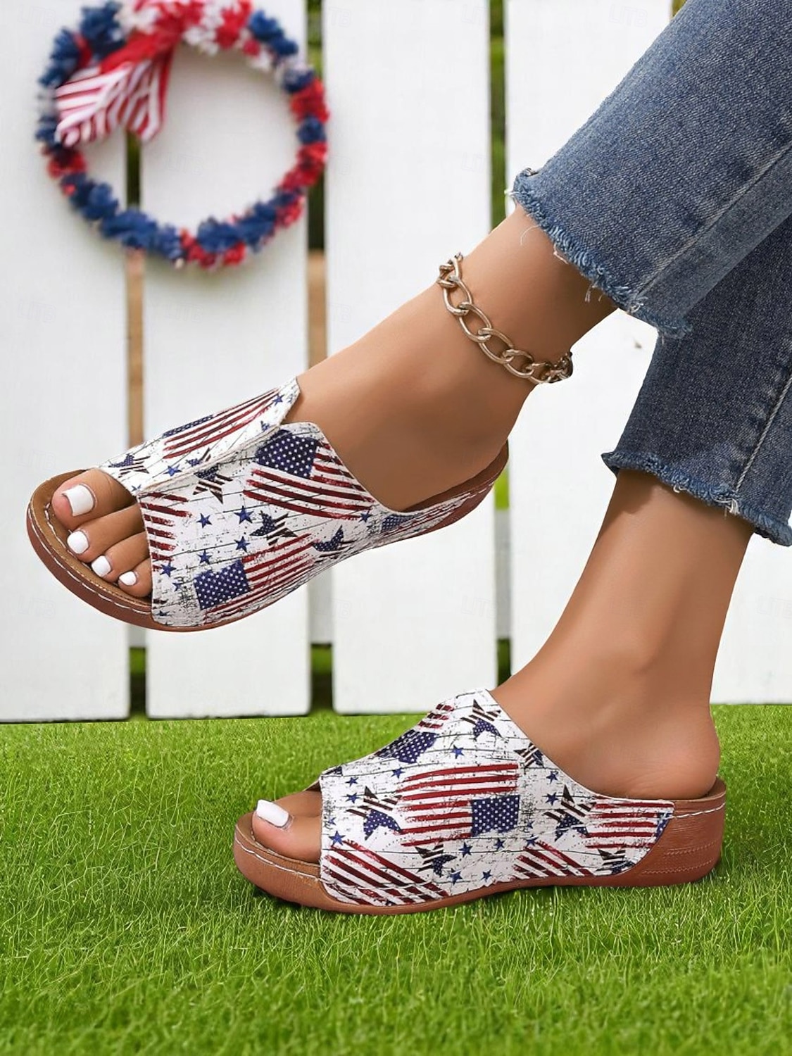 USA 250. Jubiläum Frauen Abgeriebene Amerikanische Flagge Druck Rutschen Sandalen – Sommerschuhe für den Unabhängigkeitstag Gartenpartys und Freizeitkleidung im Freien 2026 - $24.99 –P2