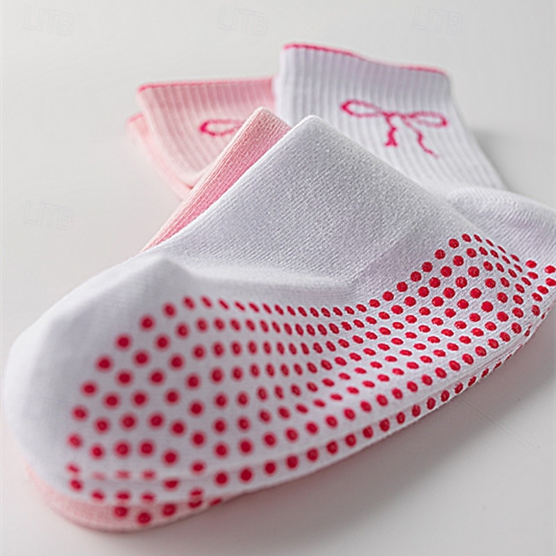 3 paria pitäviä pilates-sukkia naisille, liukumattomat jooga-urheilusukat, pitkät puuvillaiset liukumattomat sukat silikonipisteillä, hengittävät hiljaiset barre-sukat sisätiloissa käytettäväksi 2026 - $12.49 –P19