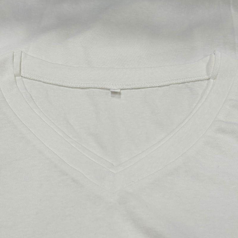 Homens Camiseta Camisetas Camisa de manga curta T-shirt Manga Curta Decote V Verão Tecido Moda Designer Básico Clássico Férias Rua Para Noite Preto Branco cáqui Top Tee para Homens de 2026 por $19.49 –P7