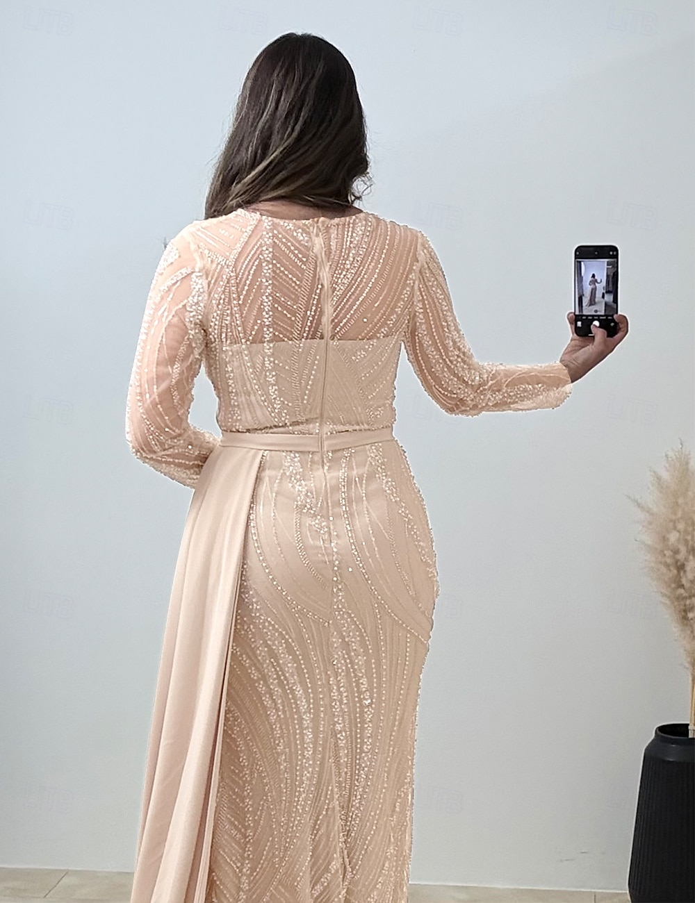 Robe de soirée colonne bleue élégante robe de carnaval formelle longueur de sol manches longues décolleté illusion sequins avec paillettes de 2025 ? $149.99 –P4