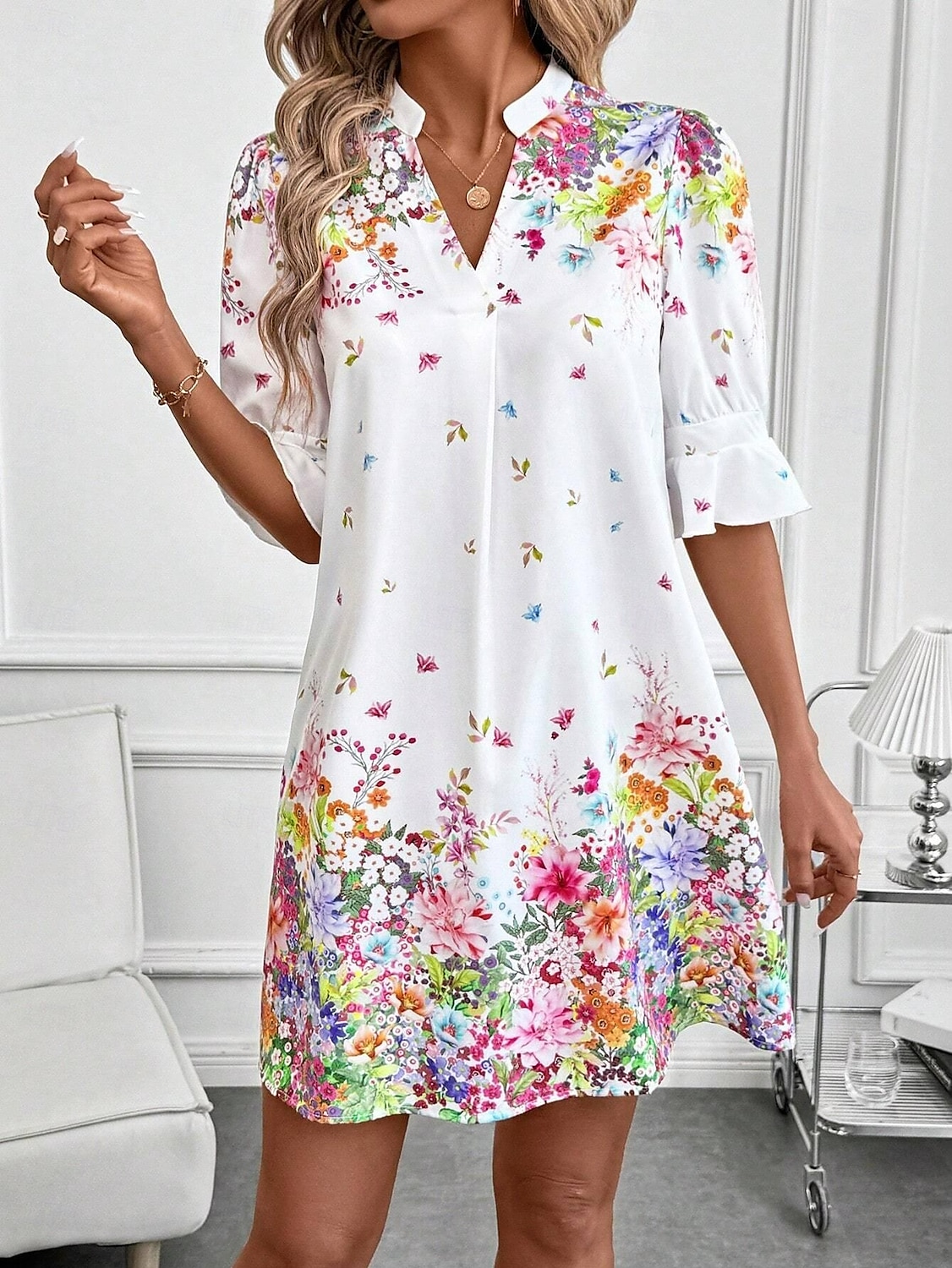 Per donna Mini Abito Abito a trapezio Vacanza Casual Boho All'aperto Uscire Spiaggia Vestibilità standard Floreale Grafico Manica Corta Scollo a V Bianco Rosa Blu Verde Estate Primavera del 2025 a $29.99 –P9