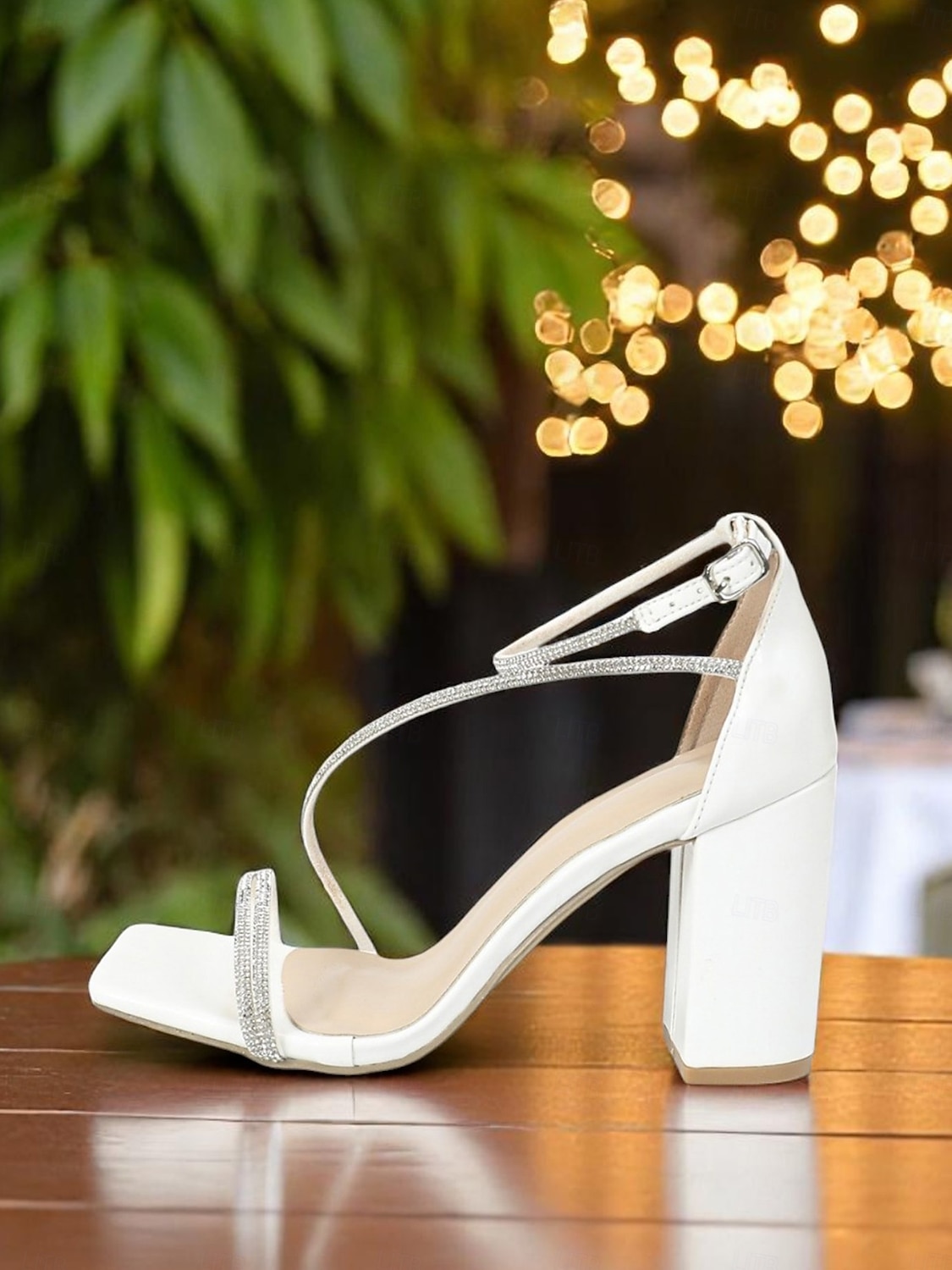 Sandales à talons compensés blanches pour femmes avec brides en strass - talons de fête élégants à bout ouvert pour la vie nocturne, les clubs et les événements en soirée de 2026 ? $42.99 –P1