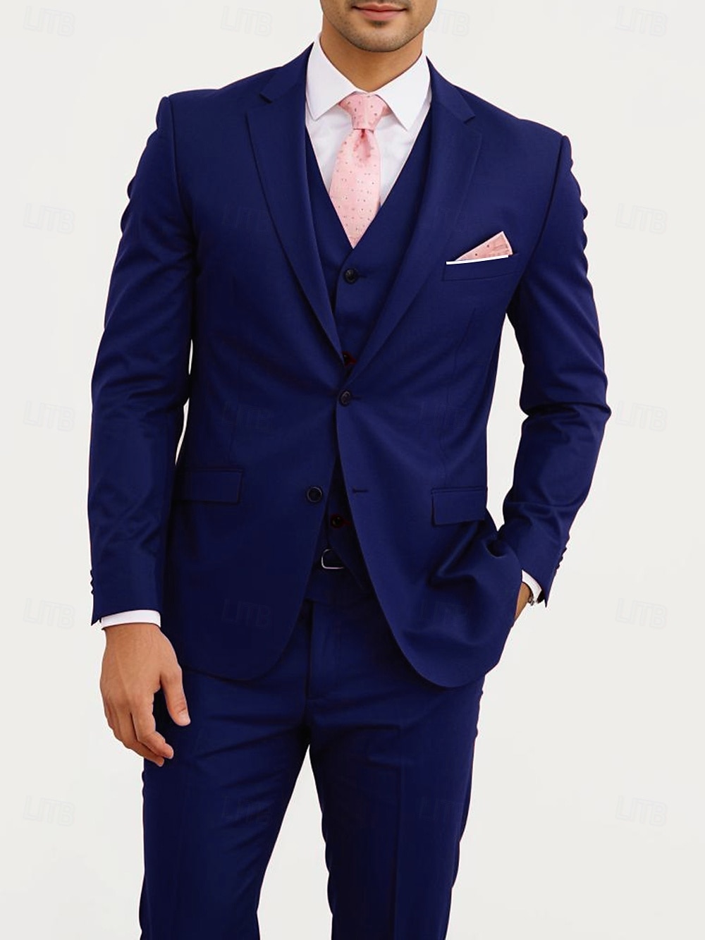 Uomo Matrimonio Affari Completi Bavero classico Borgogna Blu marino Moda Formale Tinta unita Vestibilità standard 3 pezzi Monopetto Due Bottoni del 2025 a $122.99 –P7