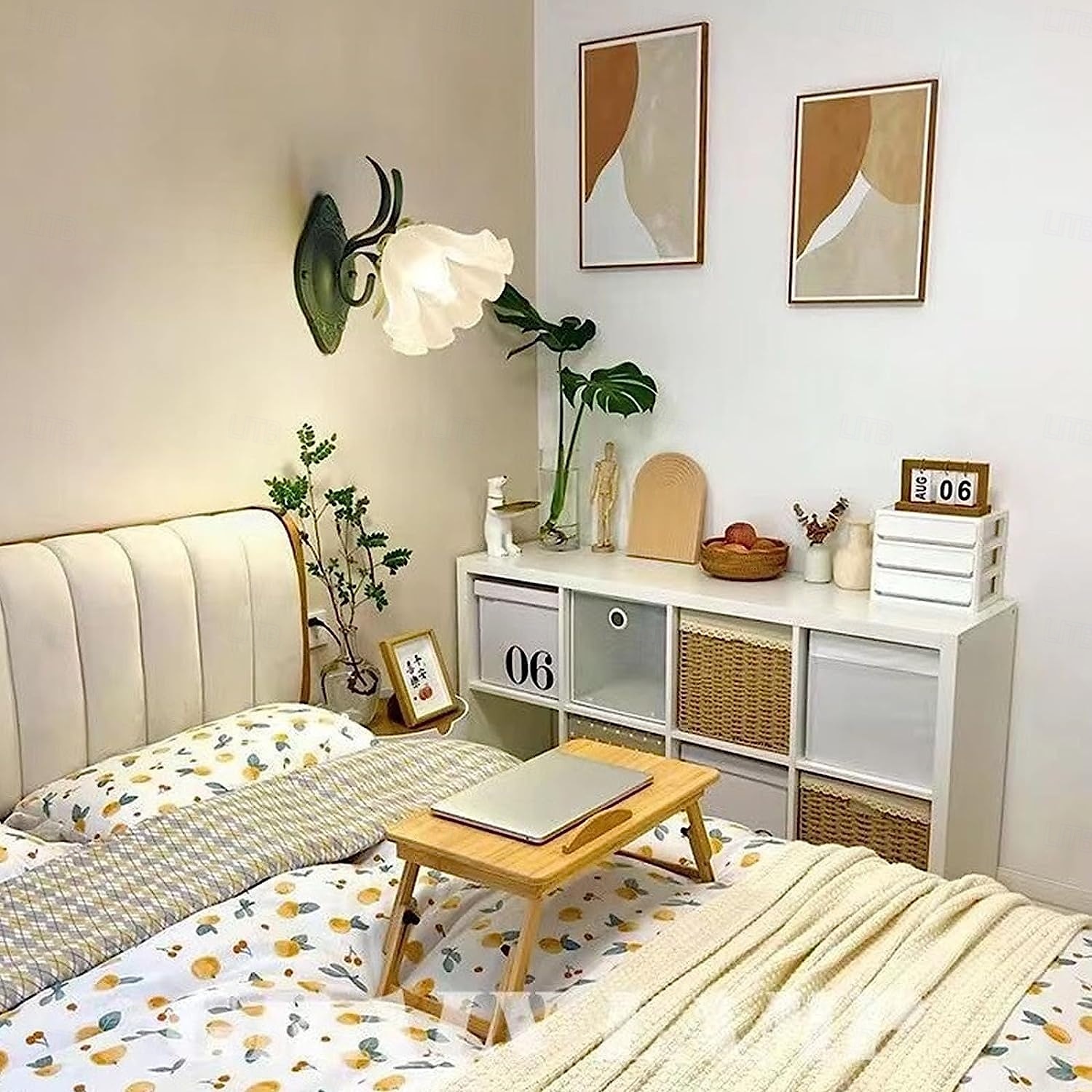 Applique da parete moderna nordica verde, graziosa, in ceramica bianca, a forma di fiore, in vetro, stile rustico, per comodino, camera da letto per bambini, veranda, soggiorno, hotel. del 2025 a $66.99 –P7