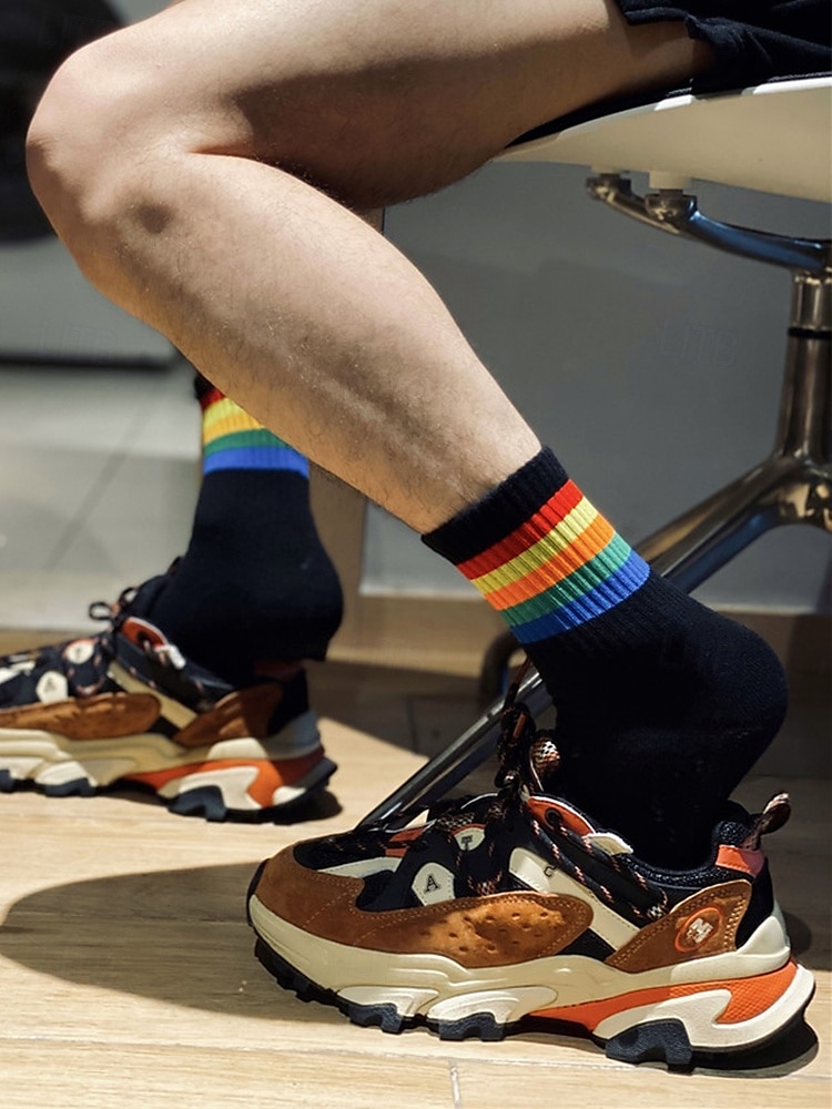 Pánské duhové ponožky s motivem pride - barevný doplněk LGBT festivalu pro každodenní nošení, sport a akce pride 2025 - $9.99 –P2