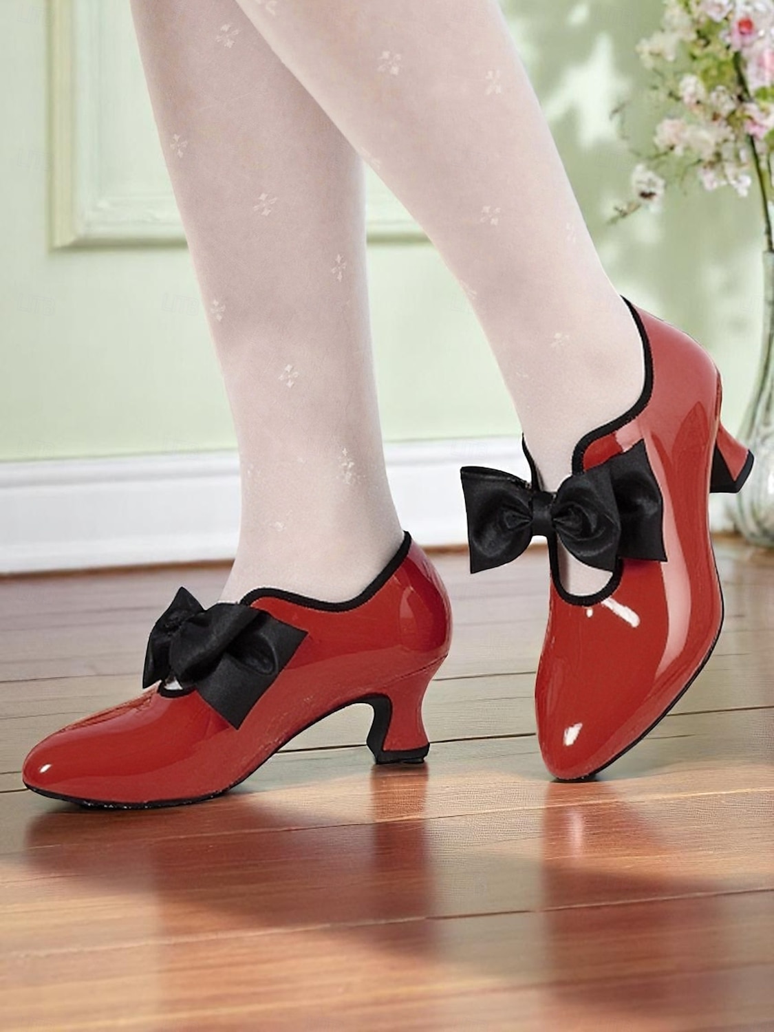 Pantofi de damă din piele lăcuită roșie cu toc jos – pantofi cu vârful ascuțit, stil vintage anii 1920, cu fundă neagră, pentru petreceri de ceai, nunți și evenimente retro 2025 - $54.99 –P3