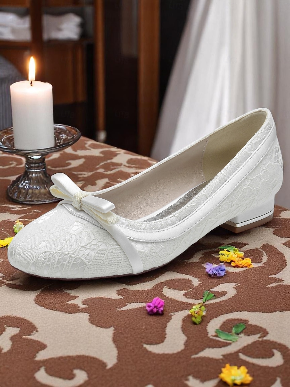 Ballerines en dentelle blanche pour femme avec nœud – Chaussures de mariage à talon bas pour mariée ou demoiselle d'honneur de 2025 ? $64.99 –P2
