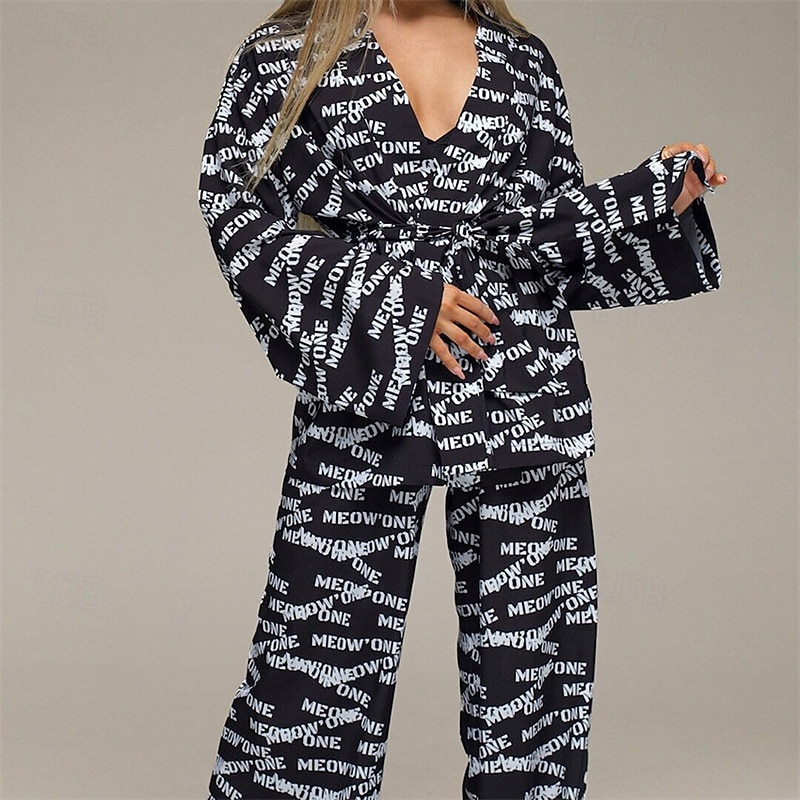 Femmes Mode Streetwear Ensembles en coton et lin Ensembles de Pantalons manche longue Décolleté plongeant Lettre Imprimé Tenue quotidienne Date Noir Blanche Vert Été Coupe régulière de 2025 ? $34.99 –P2