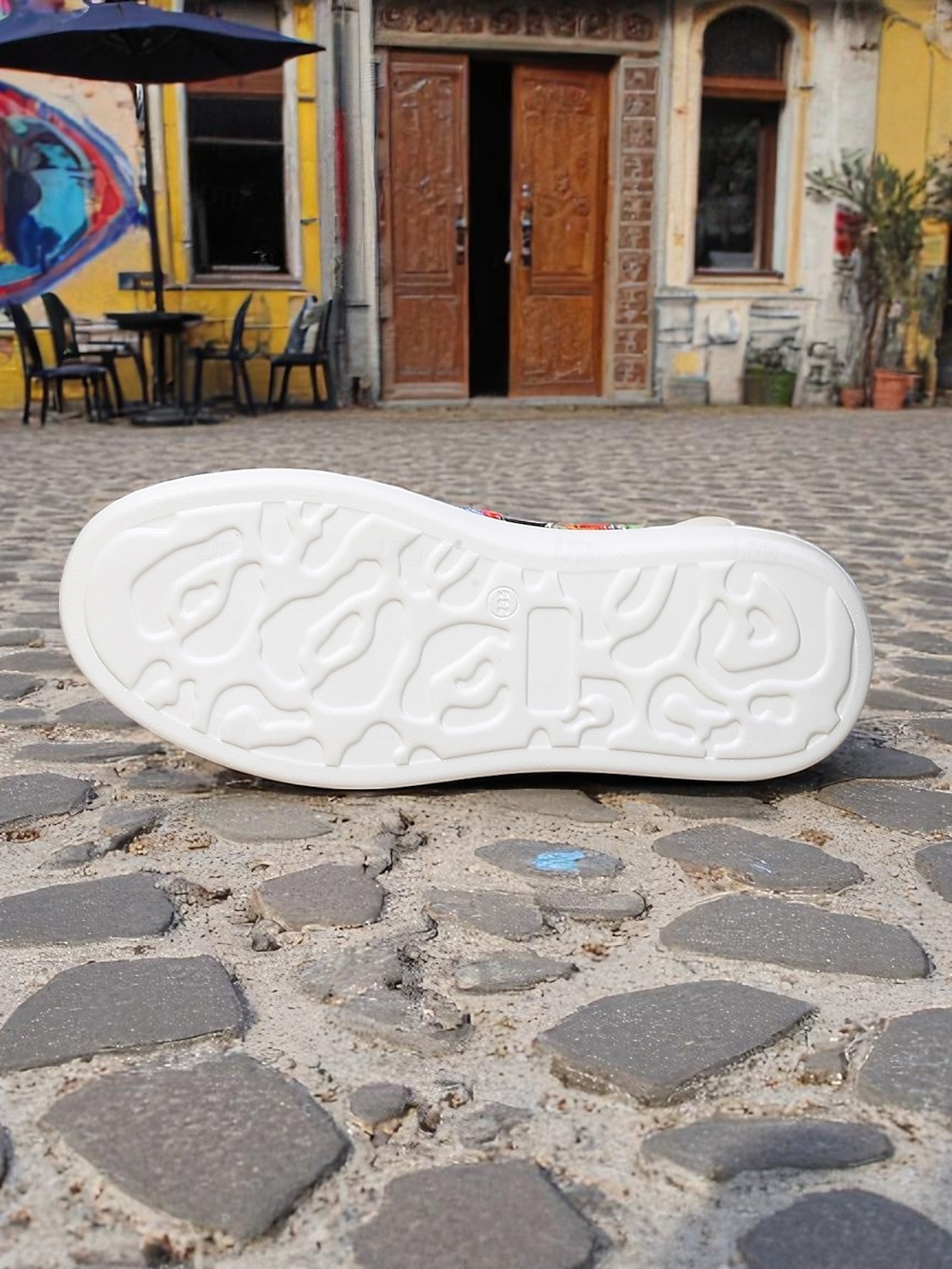 Broderte slip-on sneakers til dame – fargerikt paisley-design med komfortabel såle, ideell for hverdagsbruk og trendy antrekk 2025 - $24.99 –P2