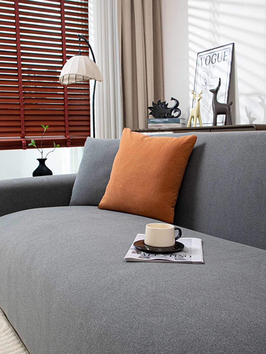 Copridivano jacquard da 1 pezzo, resistente all'usura, elastico, in pelle scamosciata, tinta unita, di alta qualità, universale, per tutte le stagioni, spesso, antiscivolo. del 2025 a $45.99 –P15