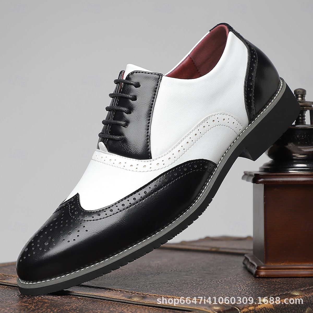 Herrskor i svart och vitt med wingtip-mönster i oxford-stil, Gatsby-inspirerade äkta läderskor i brogue-stil för jazzfester på 1920-talet, vintagebröllop och formella kvällsevenemang 2025 - $42.99 –P1