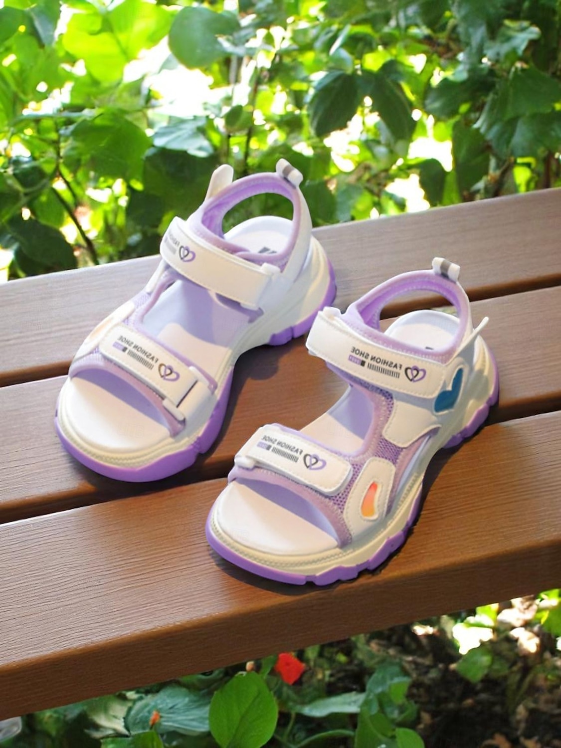 Lilafarbene Sportsandalen für Mädchen mit Herz-Akzenten – rutschfeste Outdoor-Schuhe für Spielplatz und Schulanfangsaktivitäten 2025 - $19.99 –P1