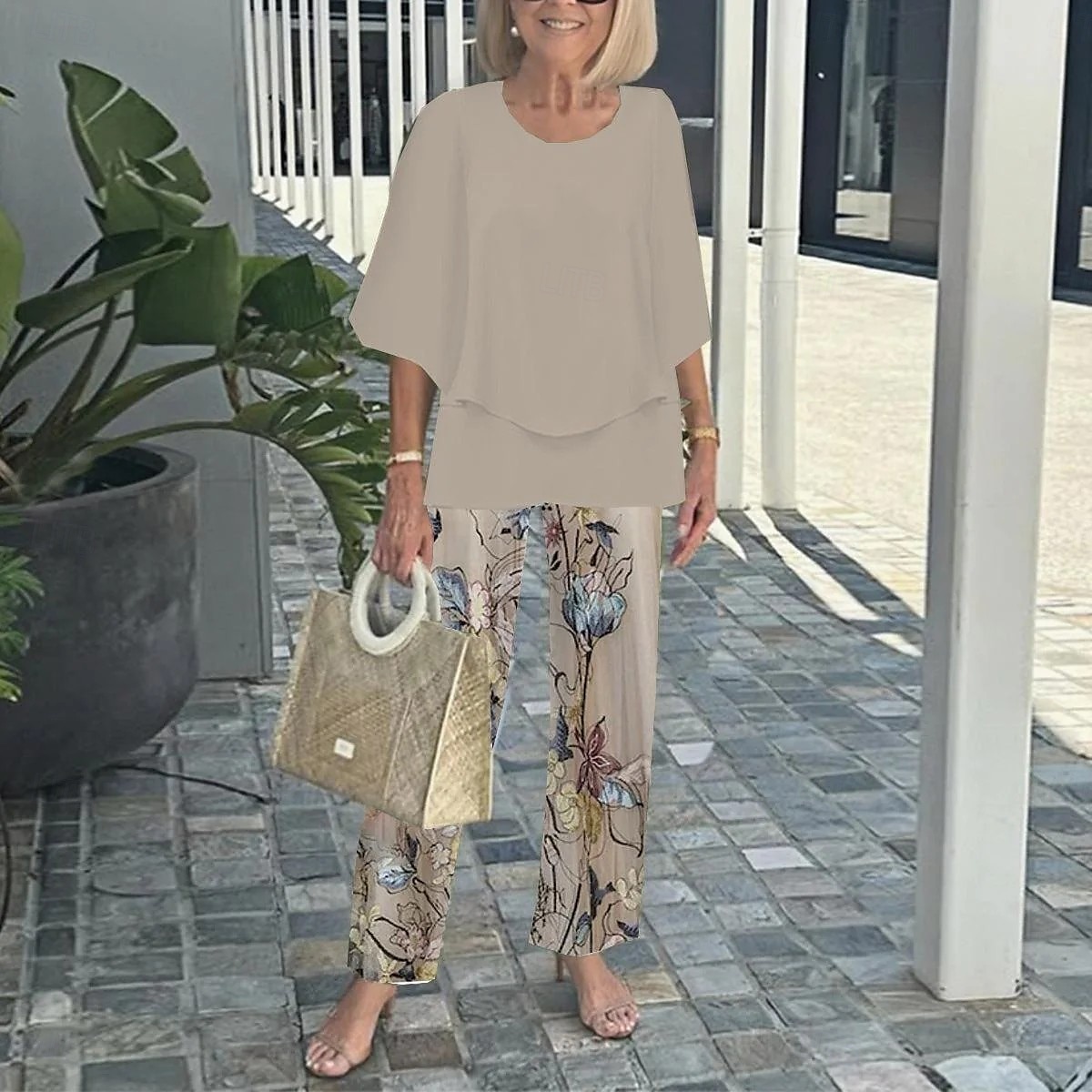 Damer 2 Deler Motemote Gateklesplagg Daglig Bukse Sett Halv Erme Crew Hals Blomster Grafisk Ferie Casual Daglig Rosa Blå Himmelblå Sommer Løs Fit 2025 - $41.99 –P3