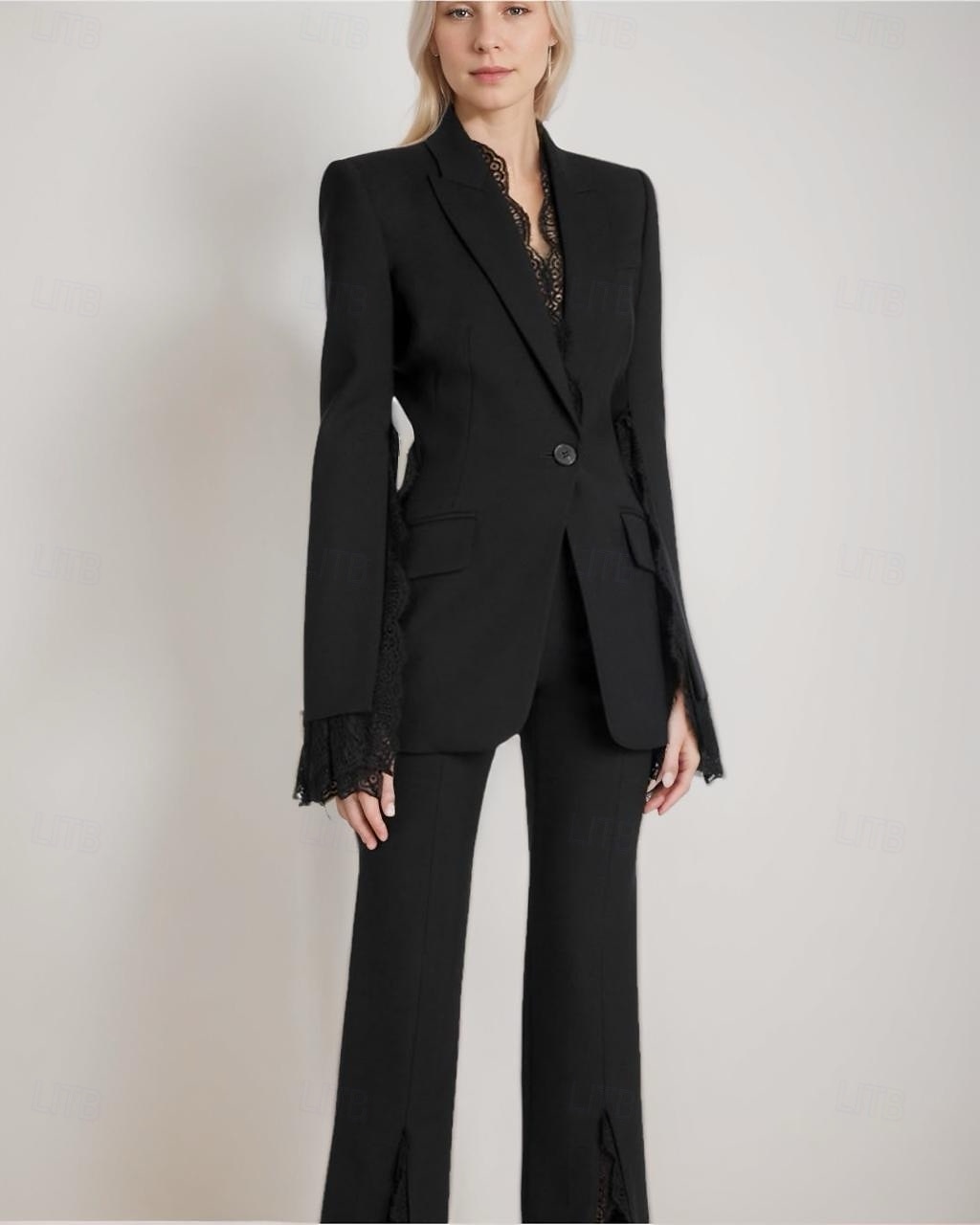 Combinaison ivoire  ensemble de pantalon pour mère de la mariée ensemble blazer élégant vintage simple décolleté V col longueur cheville en crêpe à manches longues avec fente et bord scallopé en de 2025 ? $199.99 –P4