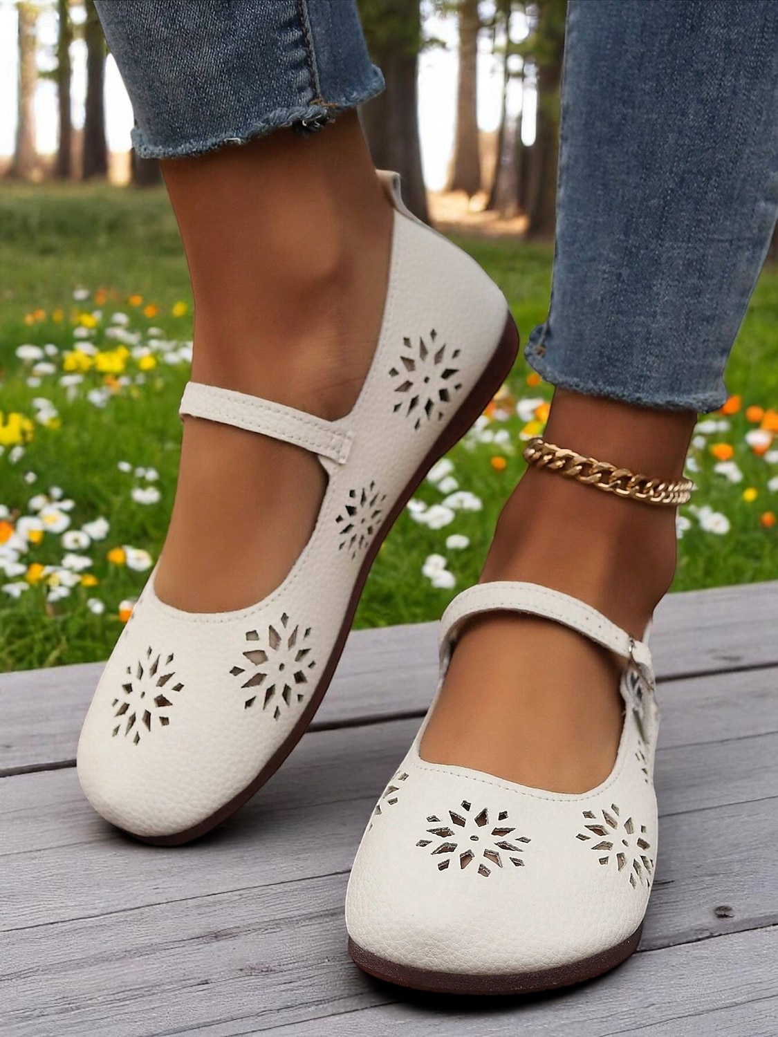 Women's Comfort Mary Jane Wide-Toe Flats with Floral Cutouts – Soft Sole Casual Barefoot Shoes for Ladies – Great for Brunch, Farmers Markets and Outdoor Leisure 2025 - $19.99 –P6