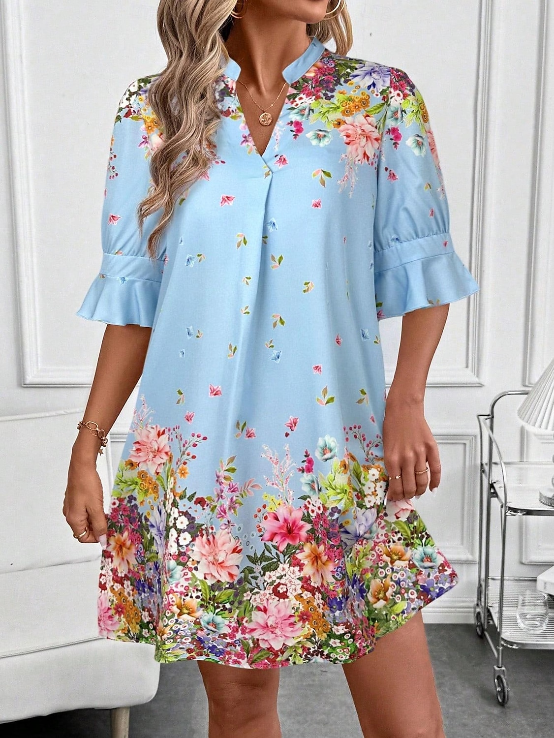 Per donna Mini Abito Abito a trapezio Vacanza Casual Boho All'aperto Uscire Spiaggia Vestibilità standard Floreale Grafico Manica Corta Scollo a V Bianco Rosa Blu Verde Estate Primavera del 2025 a $29.99 –P6