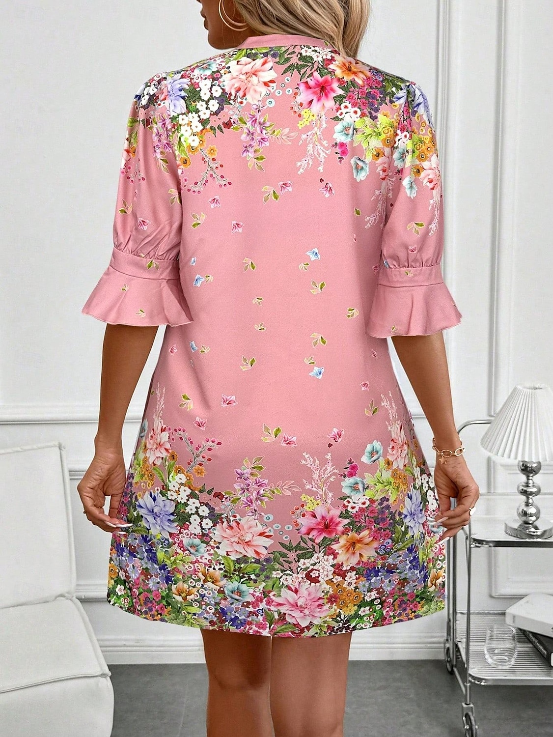 Per donna Mini Abito Abito a trapezio Vacanza Casual Boho All'aperto Uscire Spiaggia Vestibilità standard Floreale Grafico Manica Corta Scollo a V Bianco Rosa Blu Verde Estate Primavera del 2025 a $29.99 –P4